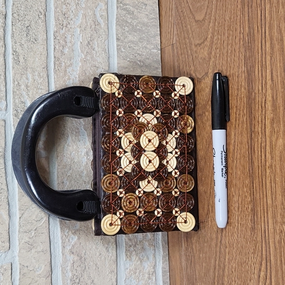 ADORABLE BATHOK KOI Coconut Shell Mini Bag - Picture 2 of 13